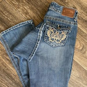Ariya jeans